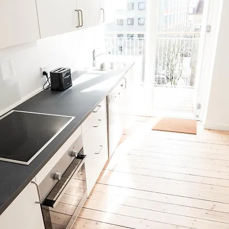 Apartament Lovely 2-br With A Large Balcony In Norrebro - 69 Kopenhaga